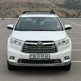 Toyota Highlander 2016