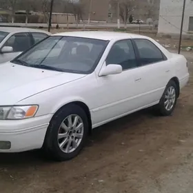 Toyota Camry 1998