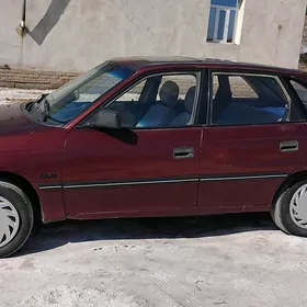 Opel Astra 1992