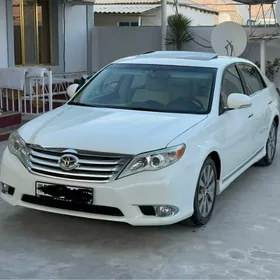 Toyota Avalon 2011