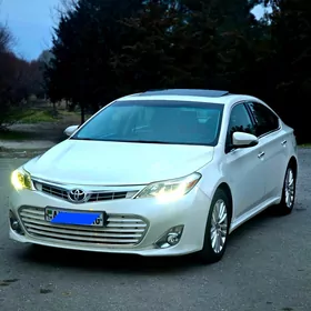 Toyota Avalon 2013