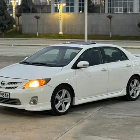 Toyota Corolla 2011