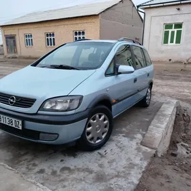 Opel Zafira 1999