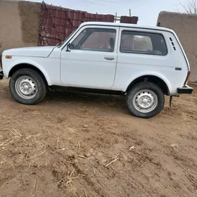 Lada Niva 2002