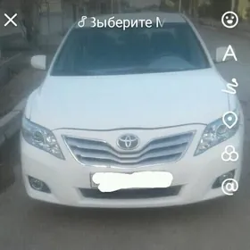 Toyota Camry 2010