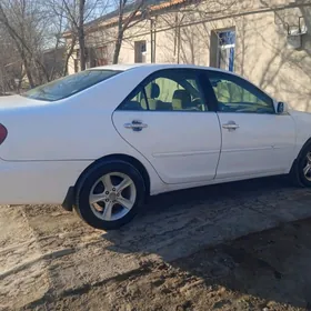 Toyota Camry 2005