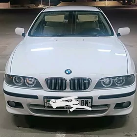 BMW E39 2001