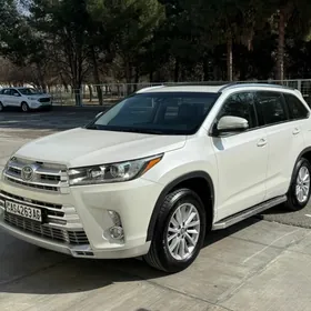 Toyota Highlander 2017