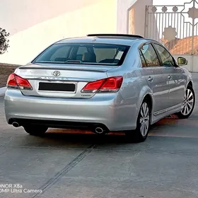 Toyota Avalon 2011