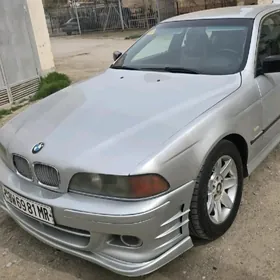 BMW E39 1999