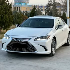 Lexus ES 350 2020