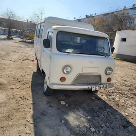 UAZ Profi 1989