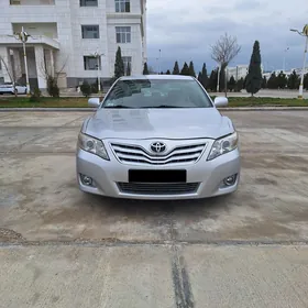 Toyota Camry 2010