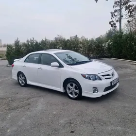 Toyota Corolla 2013