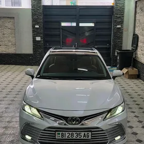 Toyota Camry 2023