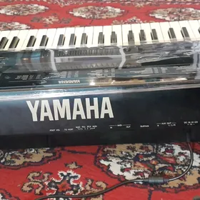 YAMAHA PSR630