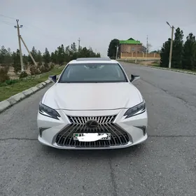 Lexus ES 350 2021