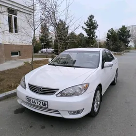 Toyota Camry 2005