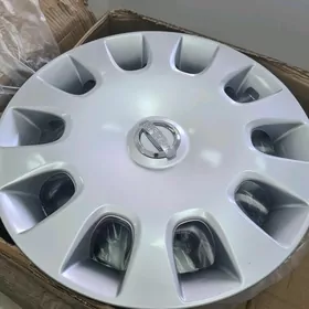 Nissan kolpak 15 lik