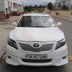 Toyota Camry 2010