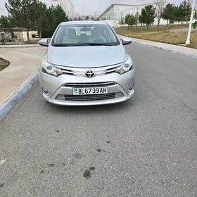 Toyota Yaris 2016