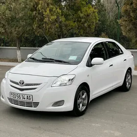 Toyota Yaris 2009