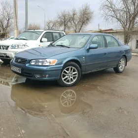 Toyota Camry 2000