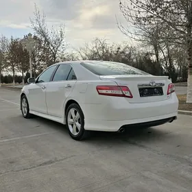 Toyota Camry 2010