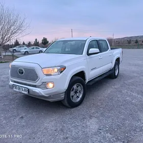 Toyota Tacoma 2019