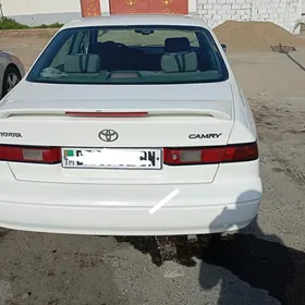 Toyota Camry 1999