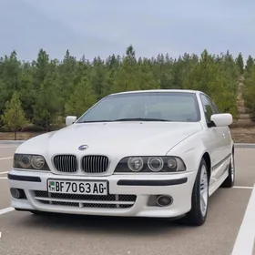 BMW E39 2002