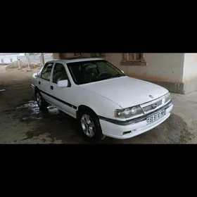 Opel Vectra 1990