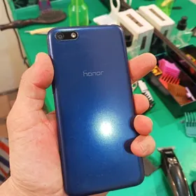 Honor 7s