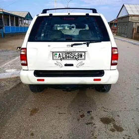 Nissan Pathfinder 2003