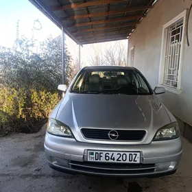 Opel Astra 2003