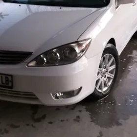 Toyota Camry 2005