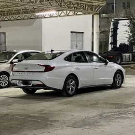 Hyundai Sonata 2020