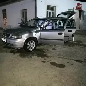 Opel Astra 2001