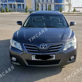 Toyota Camry 2011