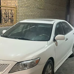 Toyota Camry 2010