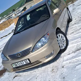 Toyota Camry 2005