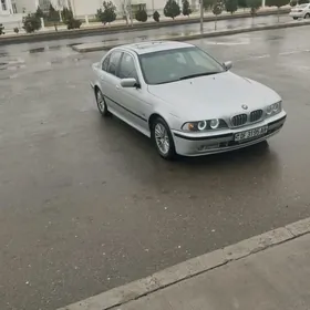 BMW E39 2002