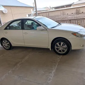 Toyota Camry 2003