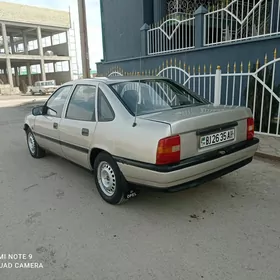 Opel Vectra 1992