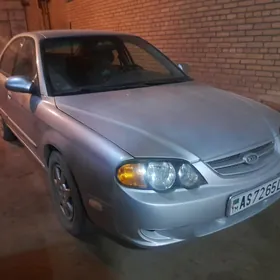 Kia Sephia 2003