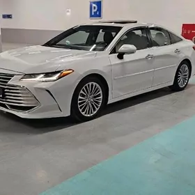 Toyota Avalon 2020