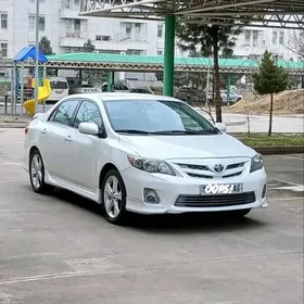 Toyota Corolla 2011