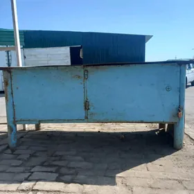Железный сейф