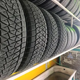 235/55 R 20 Bridgestone