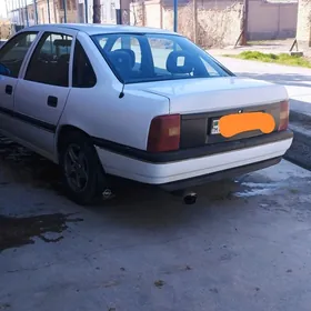 Opel Vectra 1992